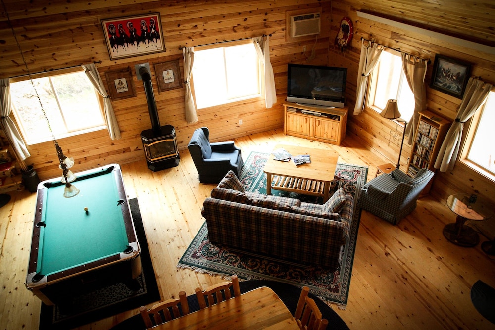 Cole Cabins