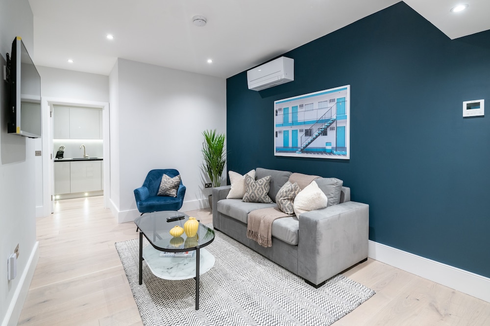 South Kensington Apartments