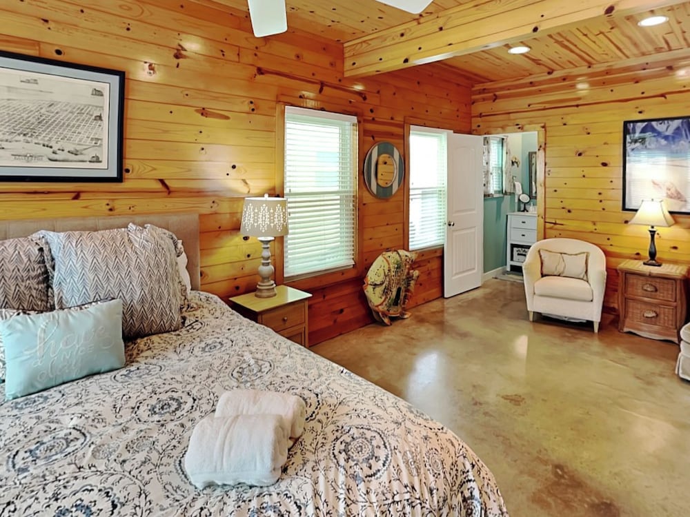 Seas The Day by Silver Sands Vacation Rentals