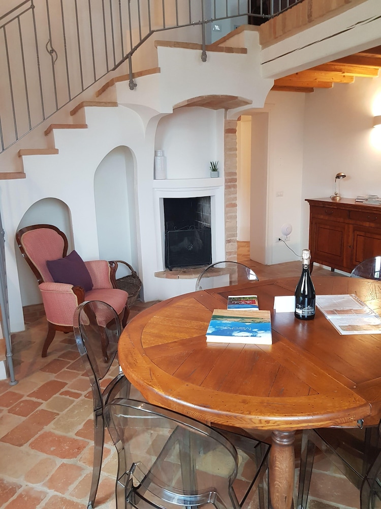 Manor in Marche With Pool Near Adriatic