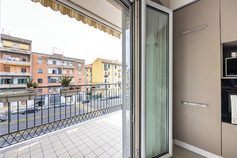 Malta Modern and Lovely Flat With Parking