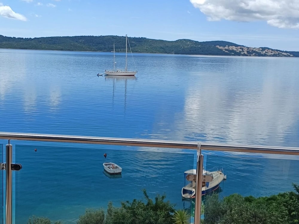 Marija - 10 m From Pebble Beach - A3 view 3