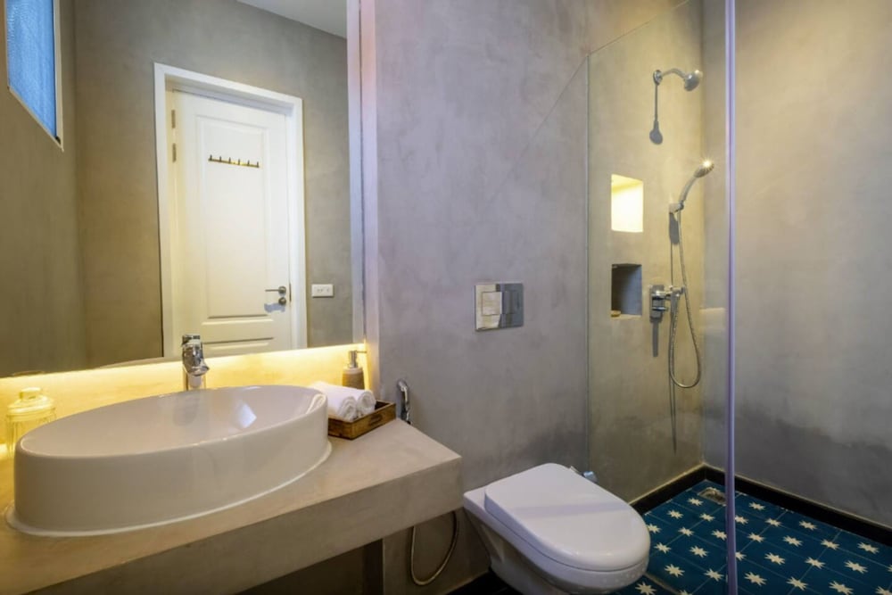 Chic 2BR Retreat in Assagao Near Bawri Izumi