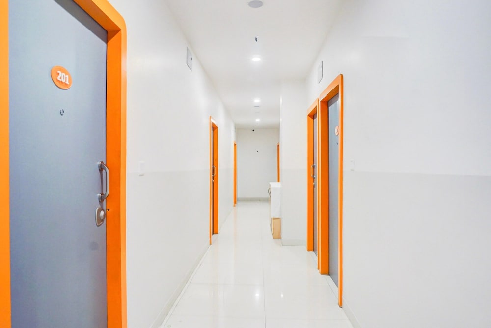 Elegant Urban Stays at Hadapsar Pune
