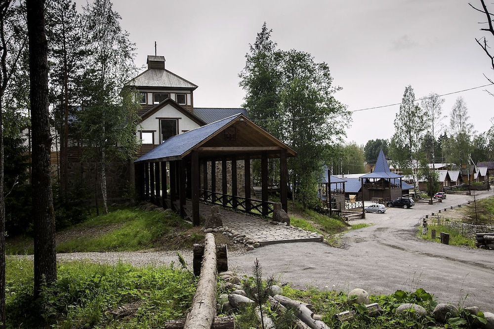 KIROCHNOE zagorodny kompleks
