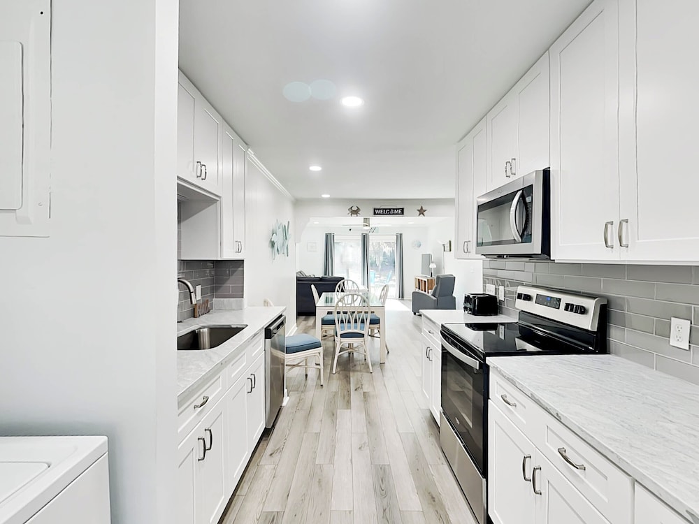Island House 117 by Hilton Head Retreats