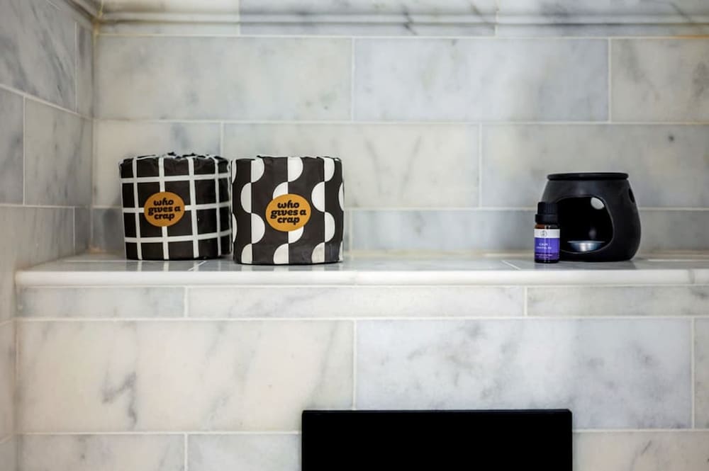 The Blooming Minimalist- by Out of Office Lifestyle