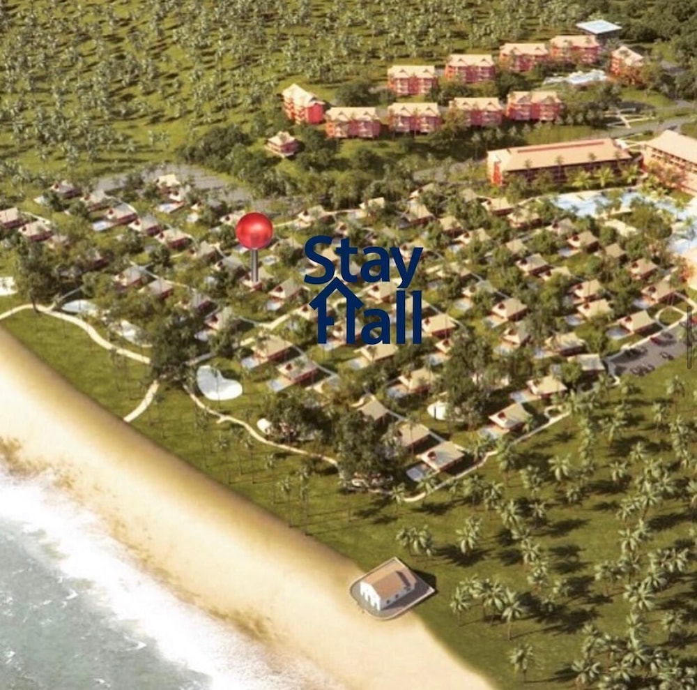 Bangalo Cond Beira Mar c Piscina SH017