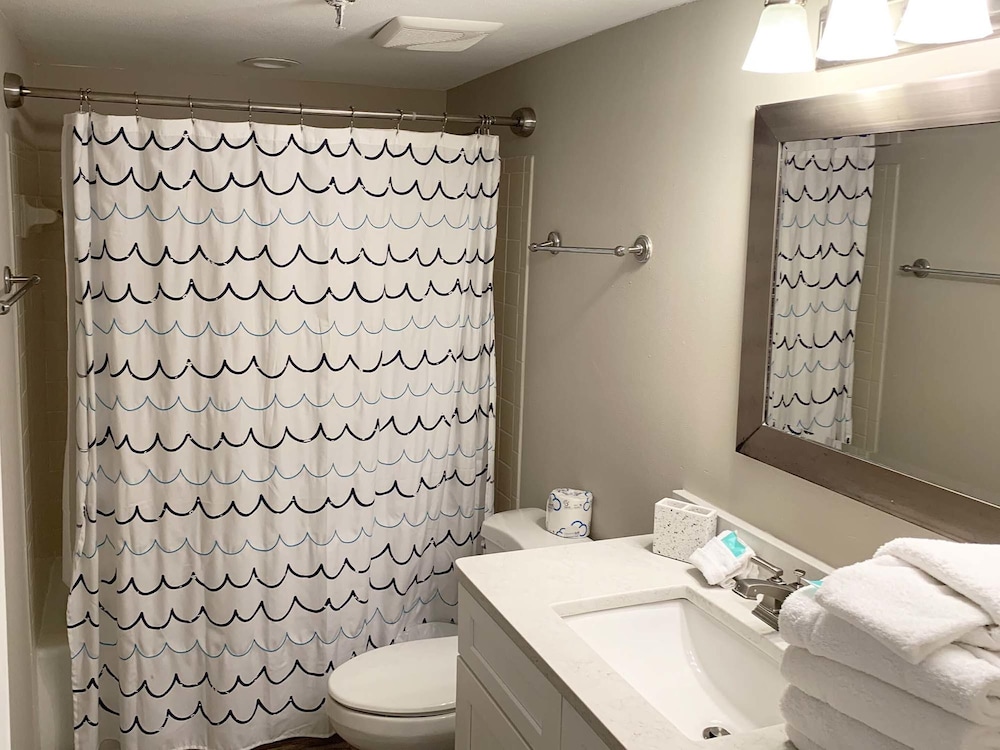 Breakers East by Southern Vacation Rentals