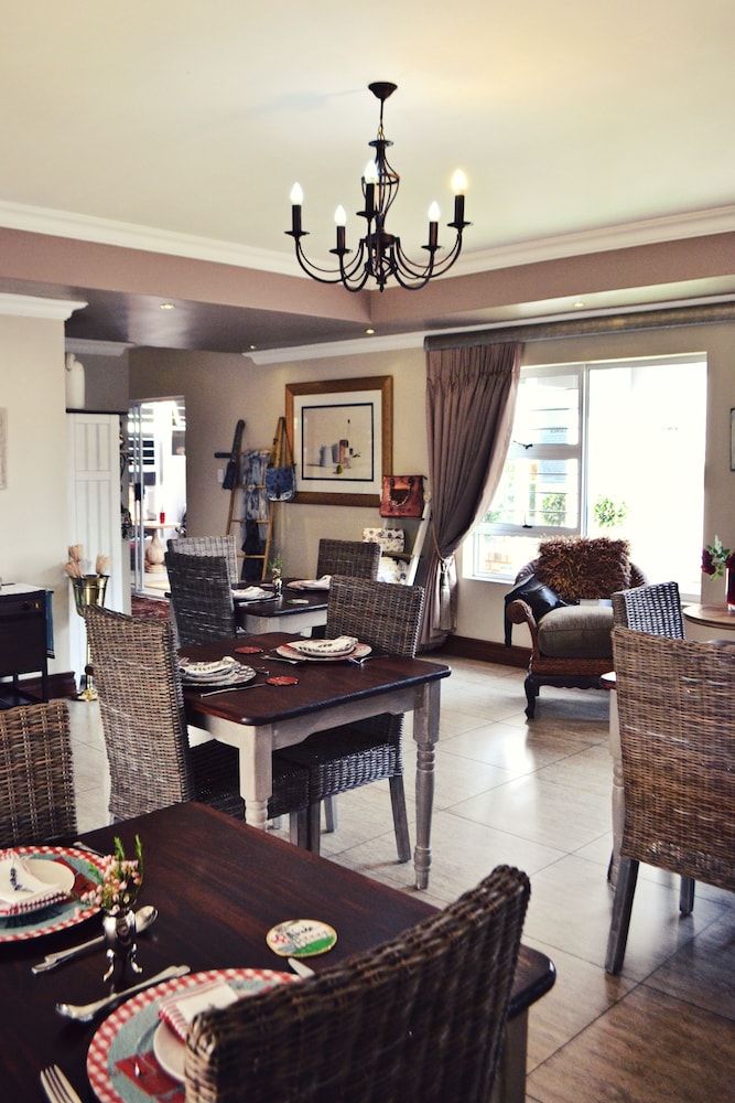Bokmakierie Guest House