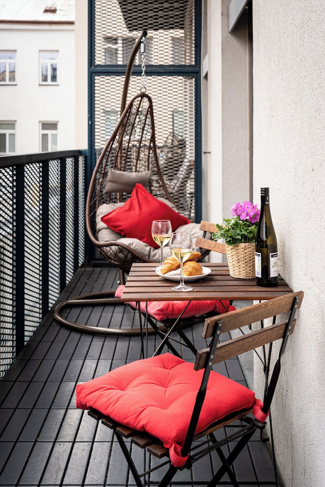 Apart loft hotel in Karlin