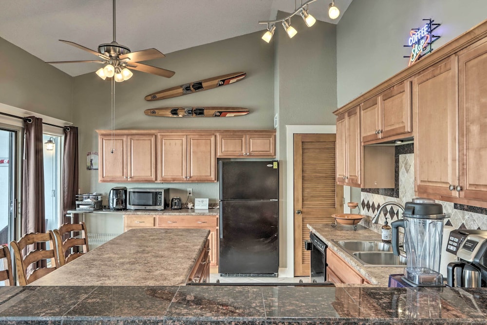 Lake of the Ozarks Views: Osage Beach Condo! view 2