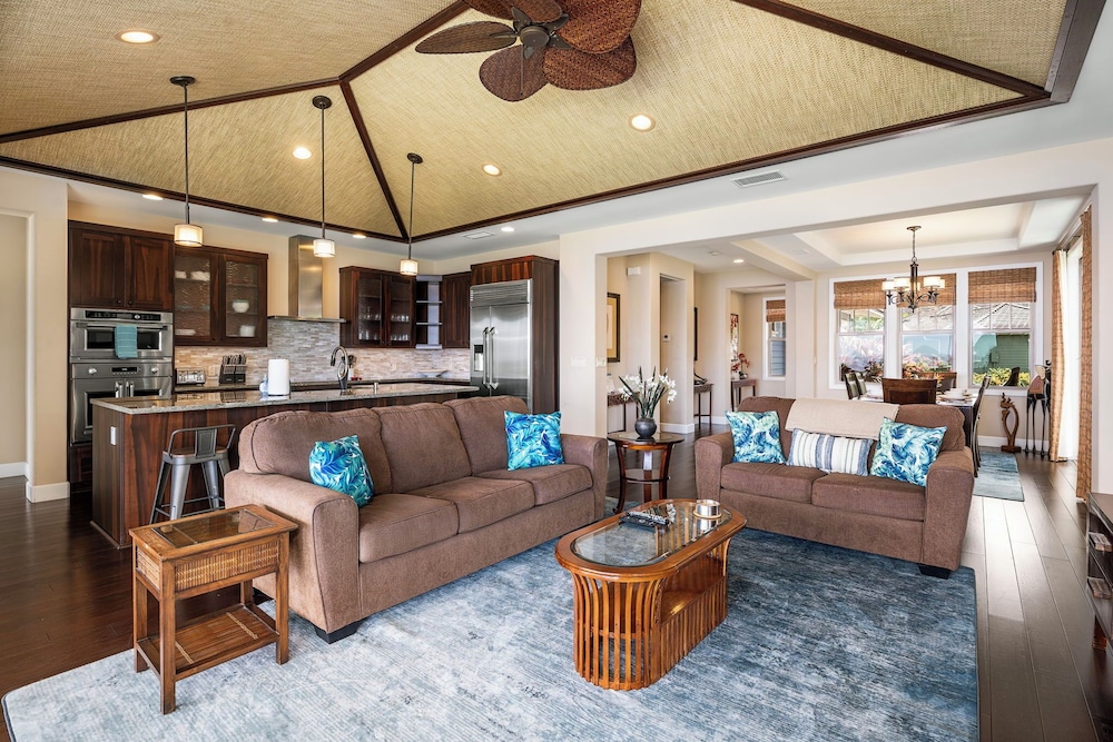 Ocean Front - Private Pool & Grill - Vrkcv