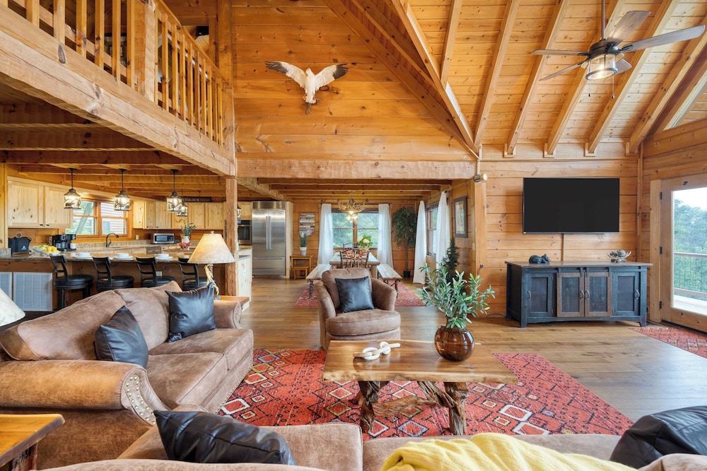 Sleeps 26, 2 Homes Theater Room, Game Room, Hot Tub, Smoky Mountain Views