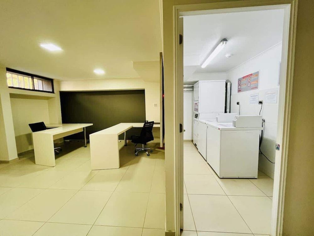 Urbano Esperanza Plaza Yungay Laundry Park Pet