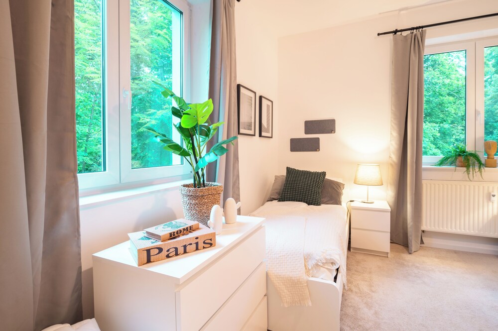 Arbio Monteurzimmer Zossen For 5 People W Parking