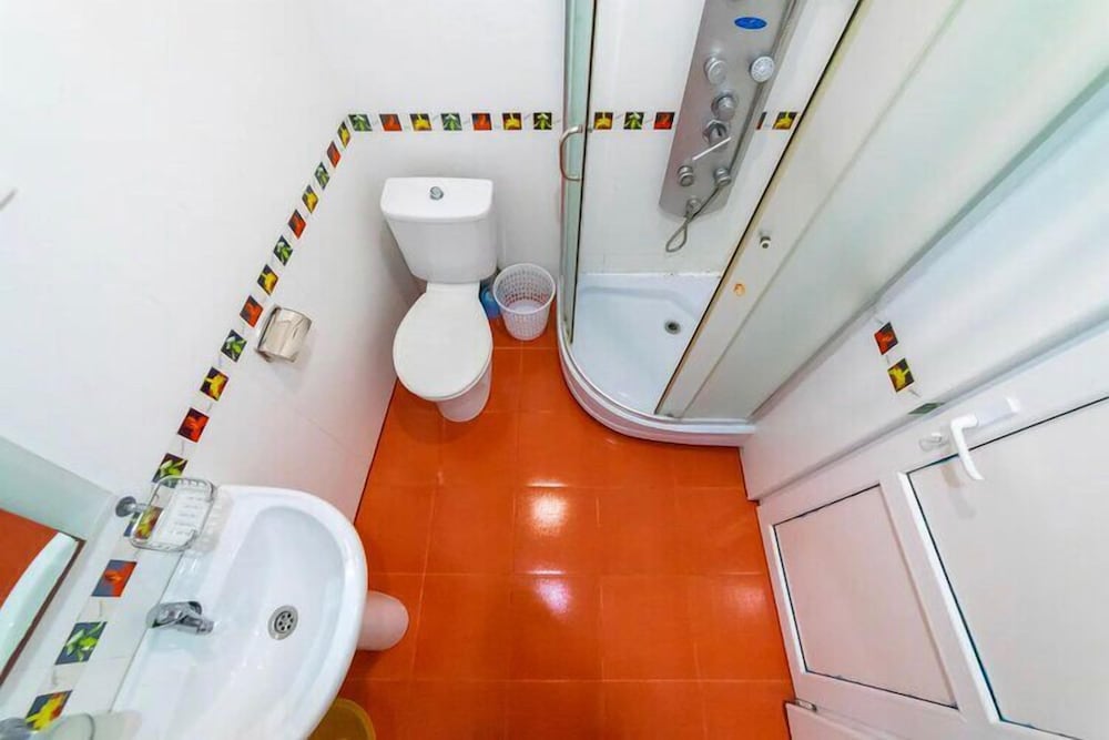 Alye Parusa - Guesthouse