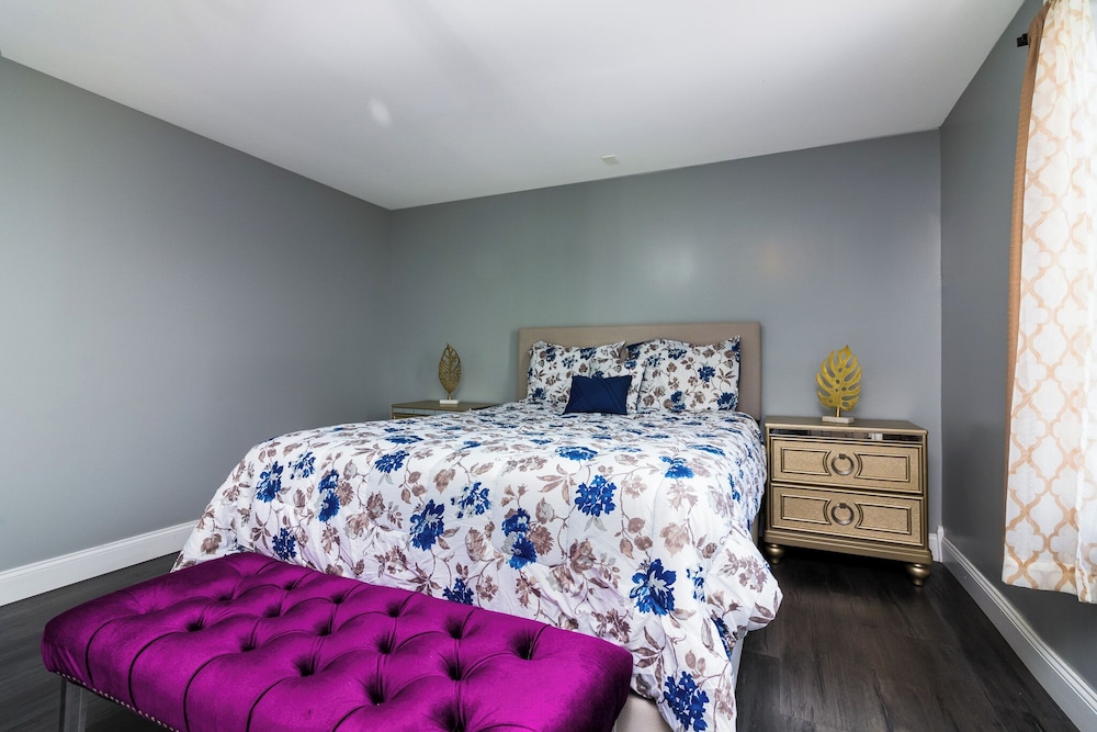 Double House Rental – 11Br Perfect For Big Groups