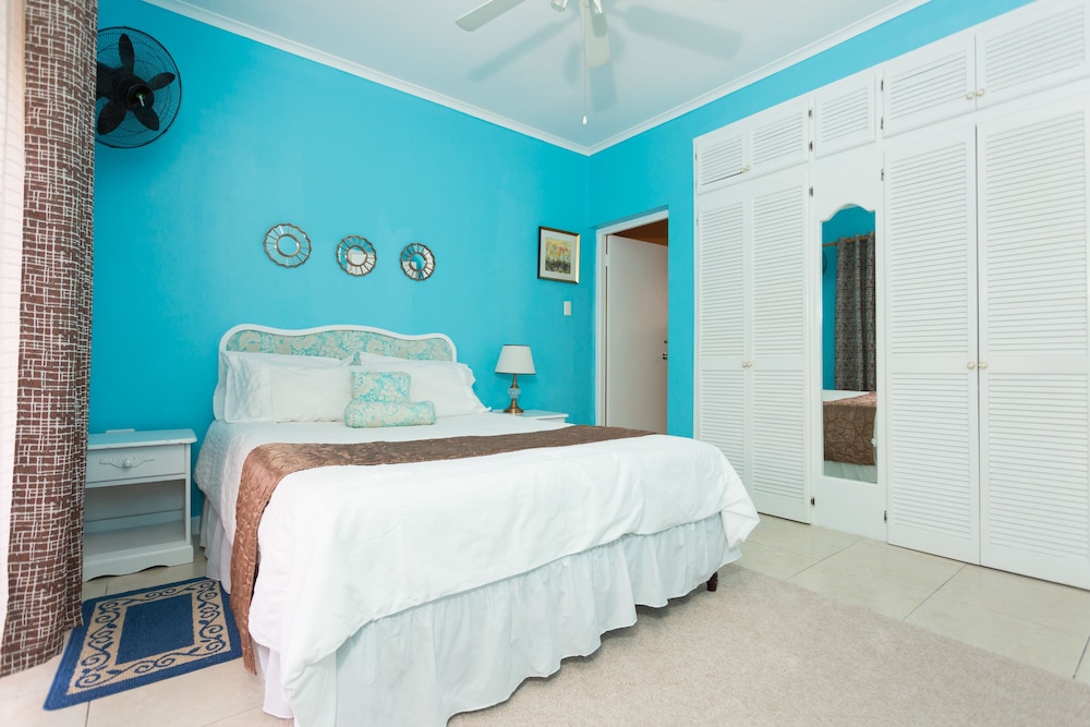 New Kingston Apt at Wellington Cove