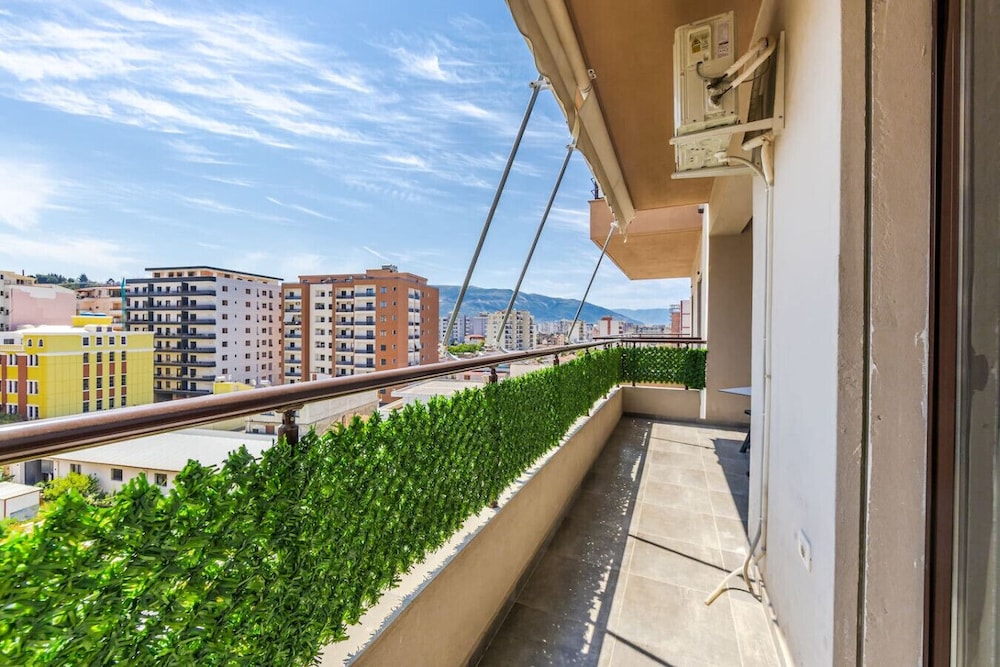 Elegant Stay in the City Center