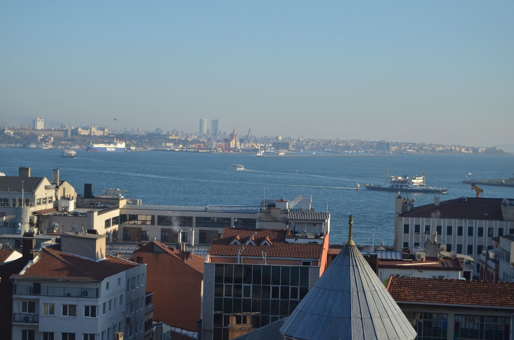 Unver Galata Apart - Image 9