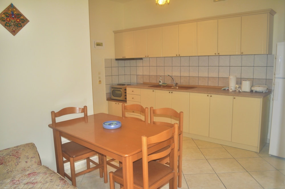 Holiday House Letta in Agios Gordios Beach in a Very Quiet Location
