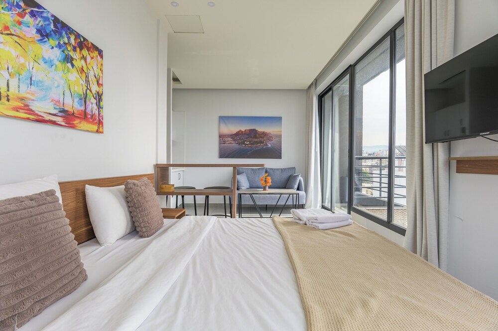 Gate 9 Tower -Studios & Apts Mar Mikhael