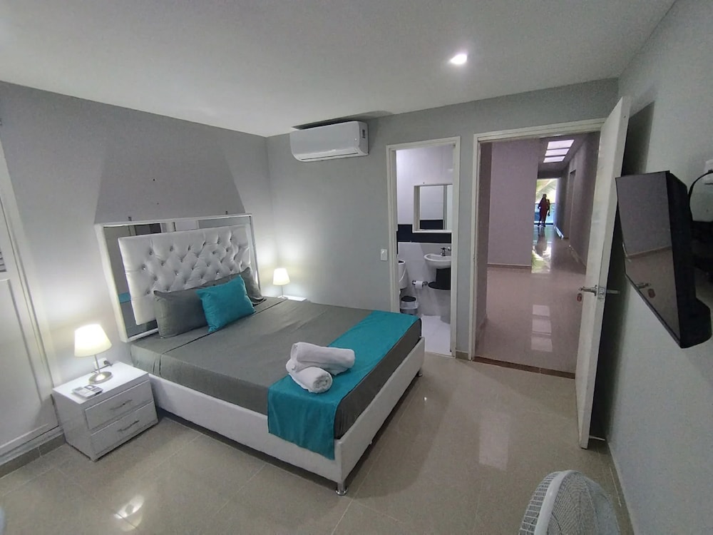 BM-9G HABITACION CERCA AL MAR CON AIRE A