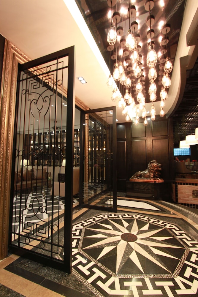 Hotel KTK Pattaya Hotel and Residence - Image 1