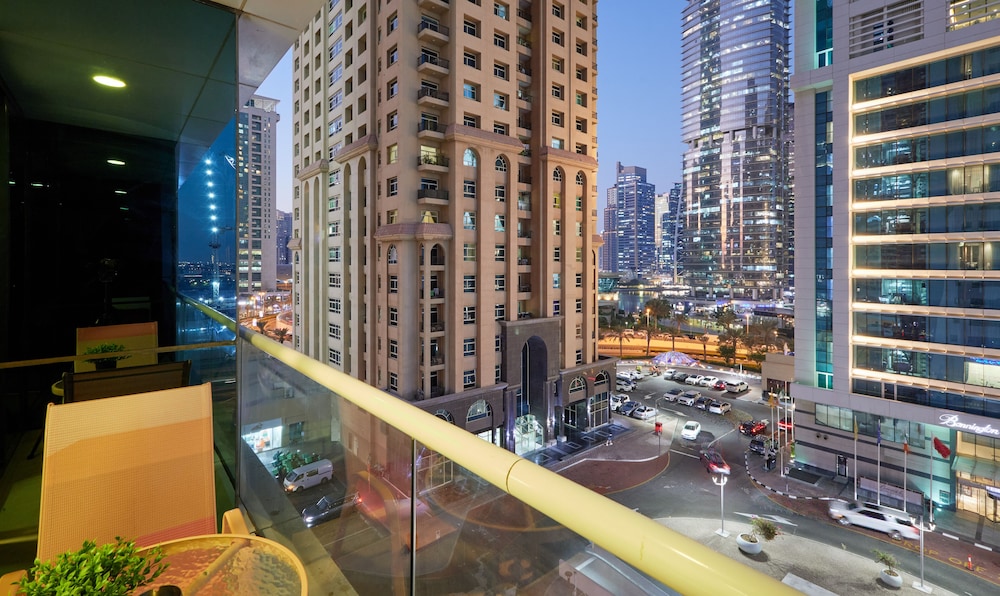 bnbme - Gold Crest Views 2 - STUDIO