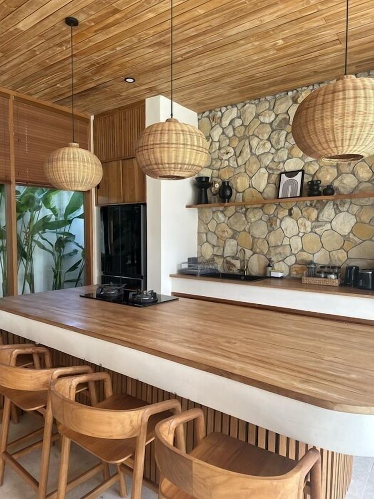 Villa Poppy 2 Bedrooms - Bingin
