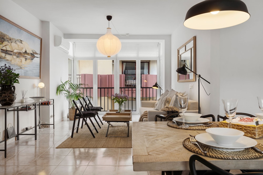 Marvelous Waterfront apt in Fuengirola - Ref 73
