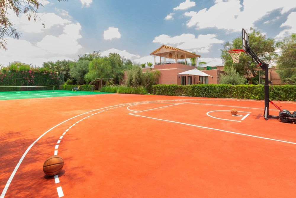 Villa Layyine Avec Personnel spa Sports