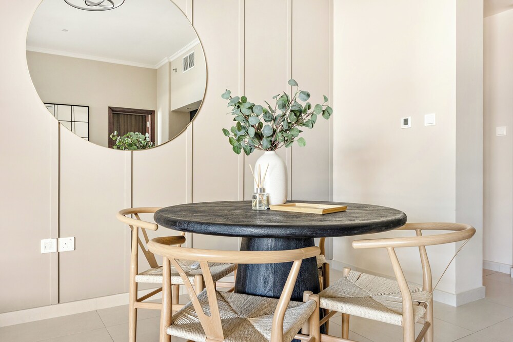 Silkhaus Ajwan C Tower