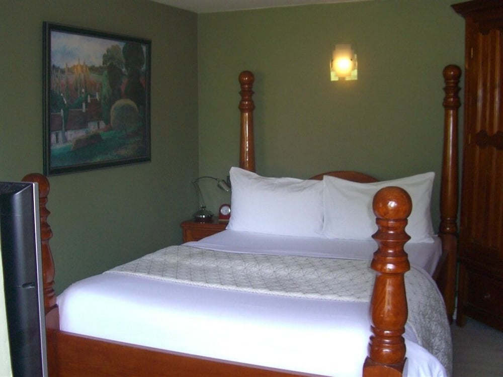 Altrincham Vacations - Ash Farm Country Guest House - Property Image 62