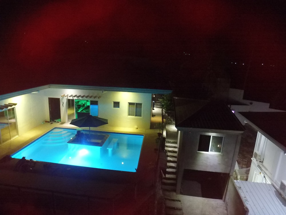 Seaview Mansion