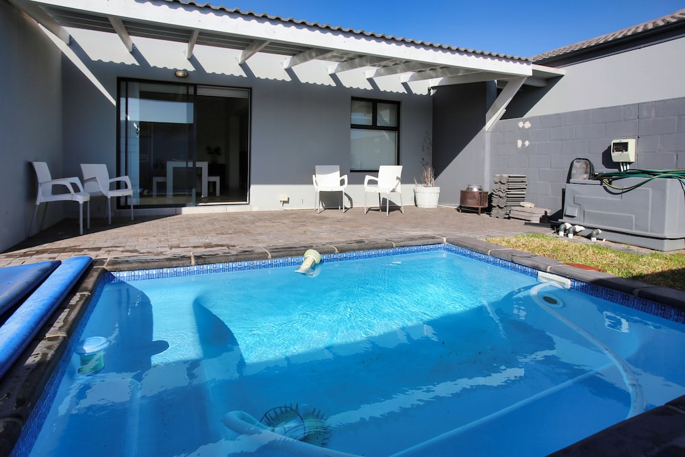Casa Be Langebaan 6-Sleeper