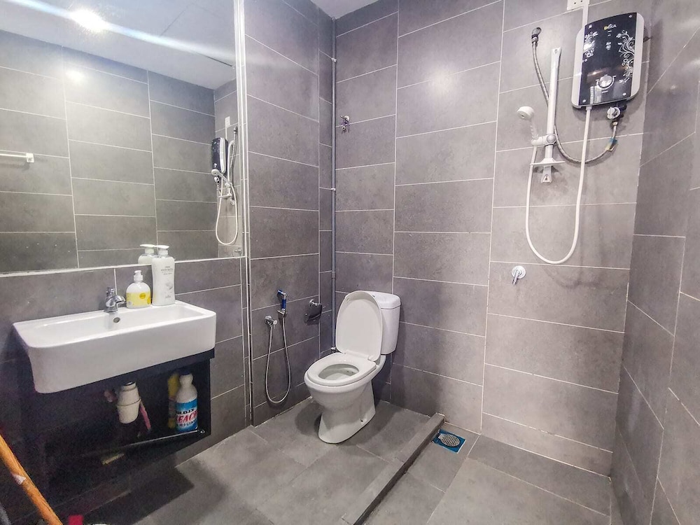 A Comfy & Stylish Studio in Empire Damansara