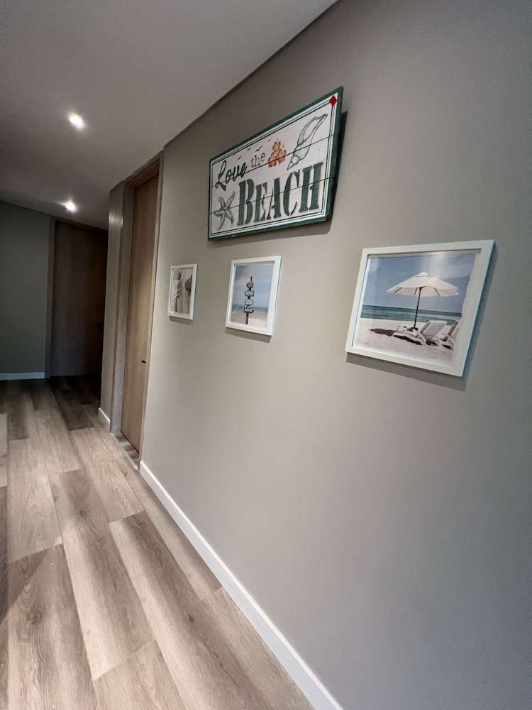 Bayside 201 Apartments