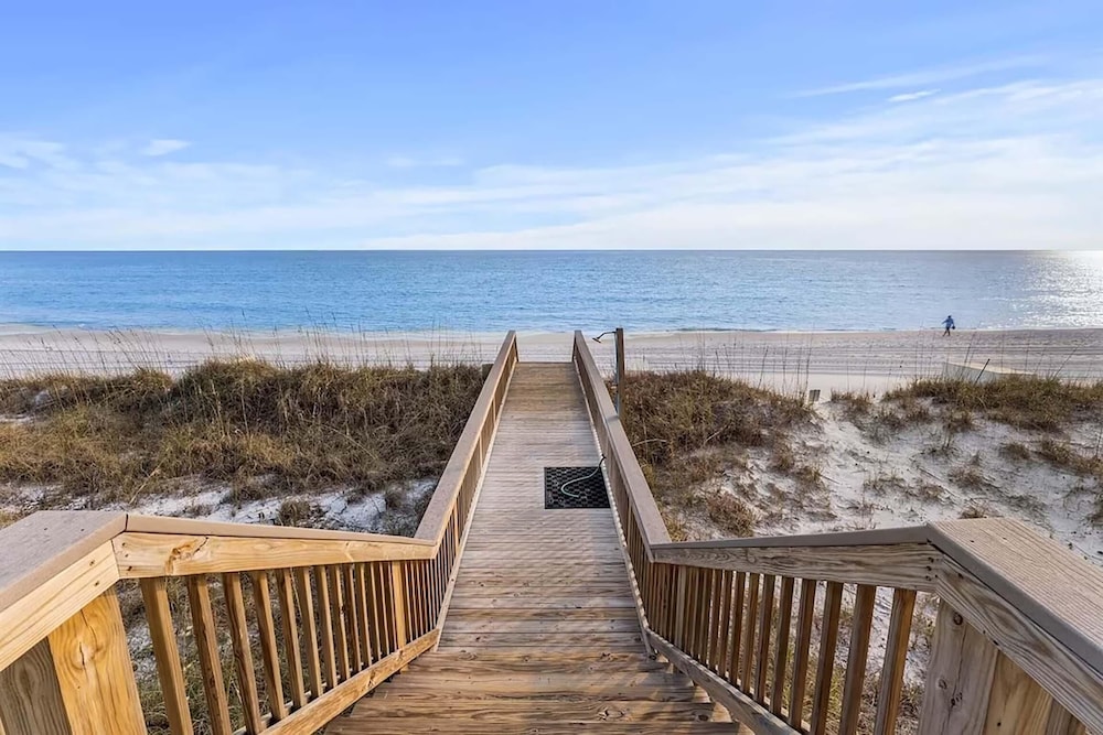 Henderson Beach Villa #4- Six on the Beach view 3