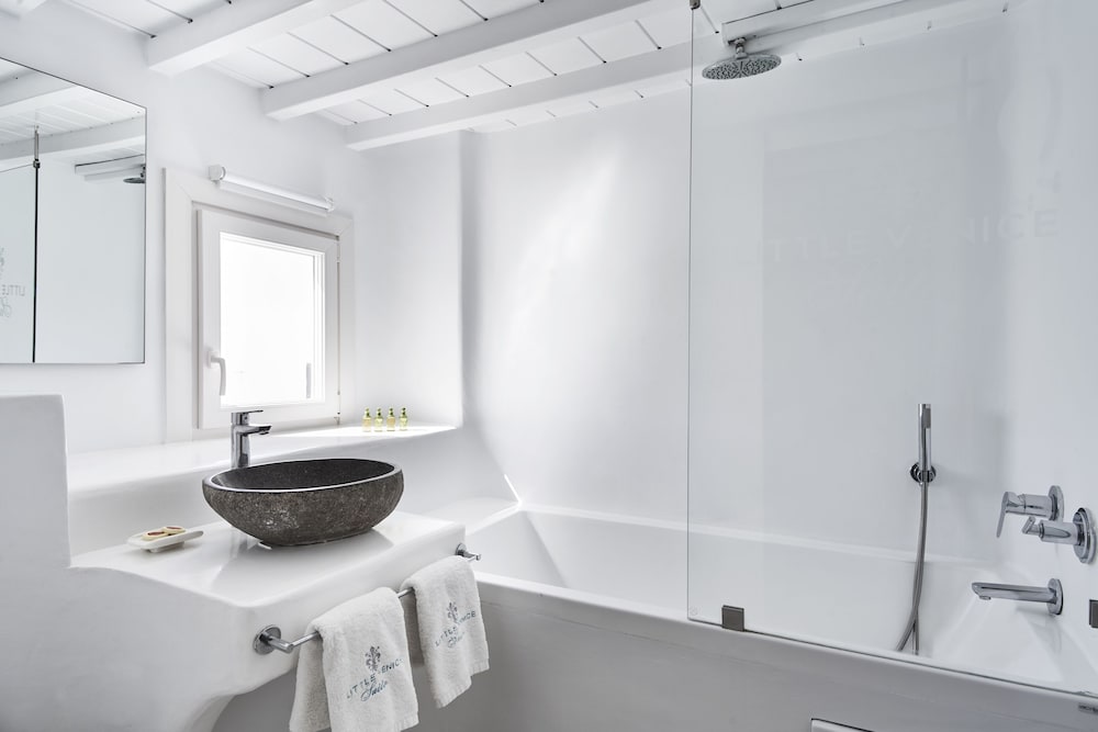 Little Venice Suites