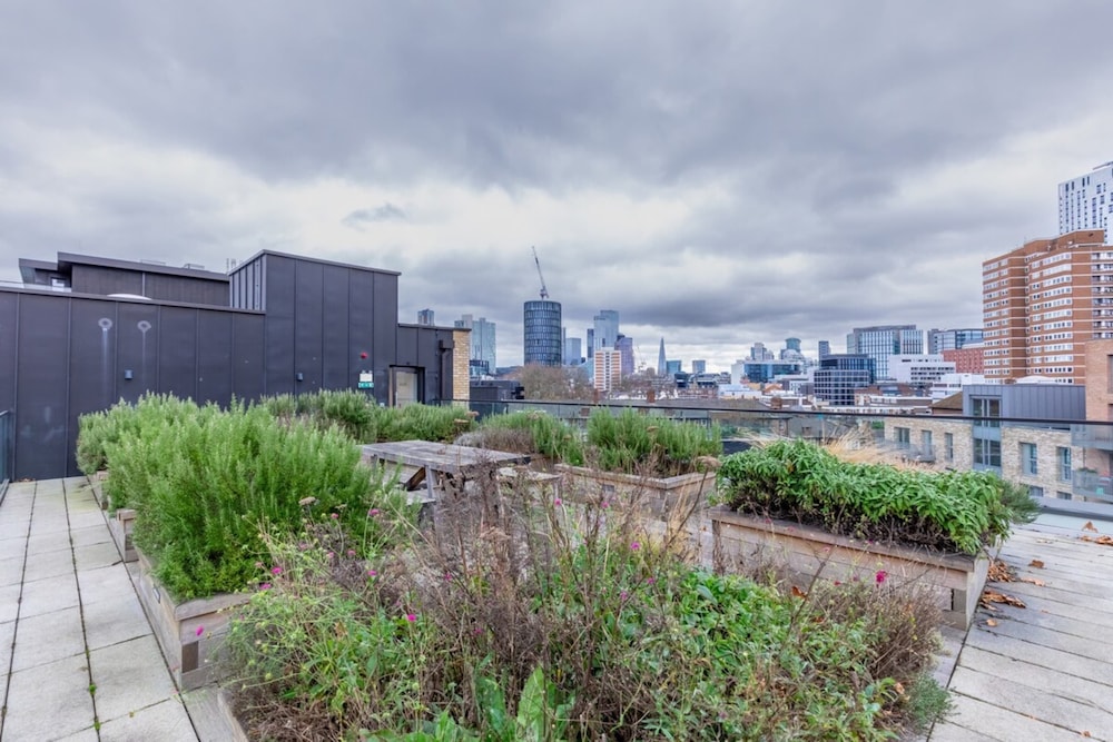 Elegant & Serene 2BD Flat W/roof Terrace Hoxton!