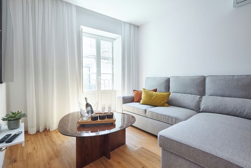 Borealis Lisbon Apartments - Bairro Alto.