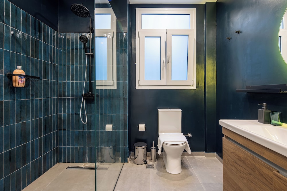 Spark 2-Bedroom Apartment in Athens