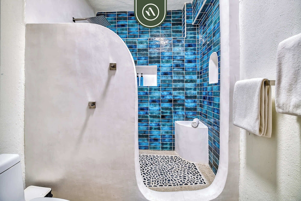 Brand New 2BR Condo With Oceanview - Terrace