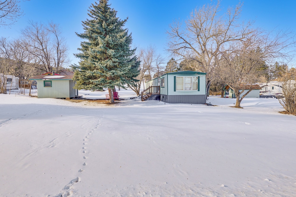 2 Mi to Sturgis Motorcycle Rally: Peaceful Home