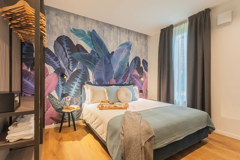 Rezia Apartments by Rent all Como