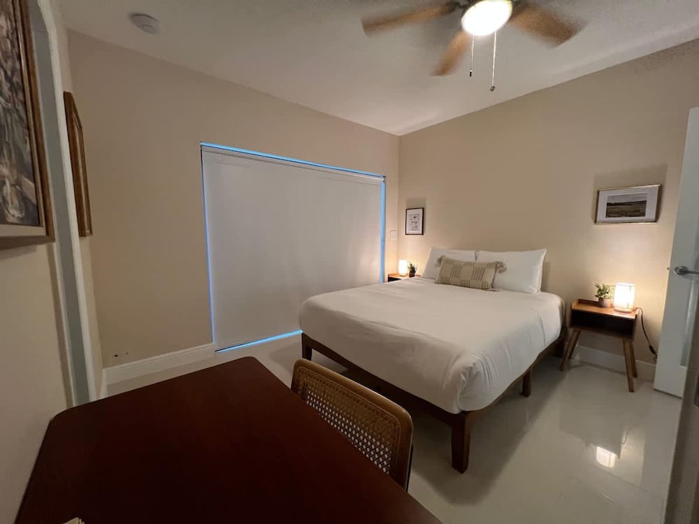 Open-concept Urban Stay