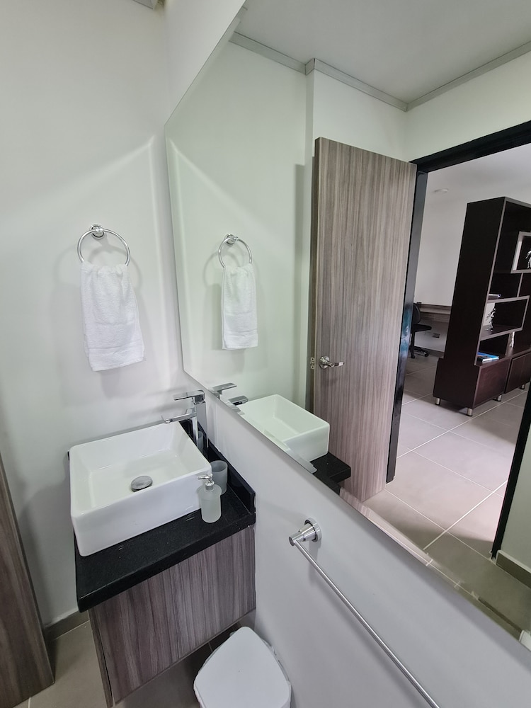405 Moderno Aparta-Suite en Versalles Tipo Loft - Cali Tower Suites & Lofts