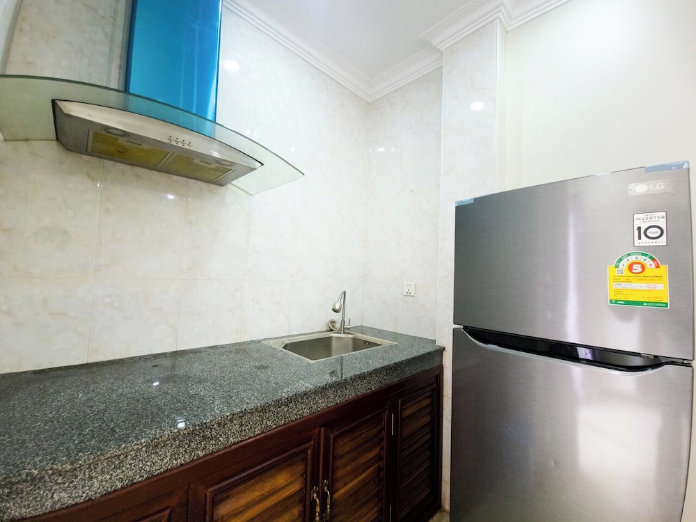 Sat Chamroeun Residence